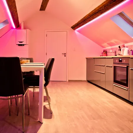 Les De Nanesse Apartment *